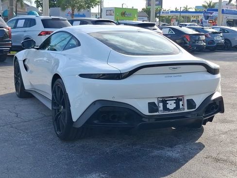 Used 2020 Aston Martin V8 Vantage Coupe RWD image 4