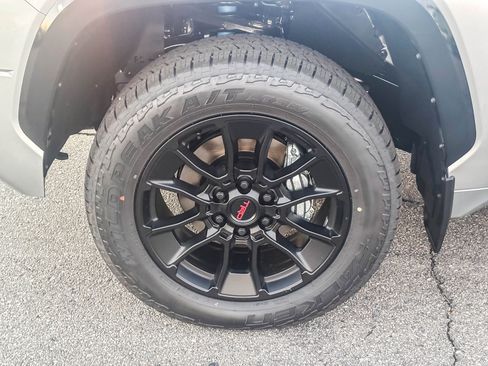 New 2026 Toyota Tundra Platinum image 11