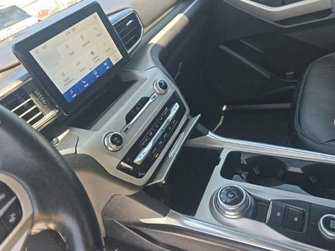Used 2023 Ford Explorer XLT w/ Equipment Group 202A AWD/4WD image 6