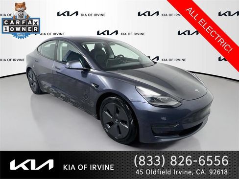 Used 2021 Tesla Model 3 Standard Range Plus RWD image 1