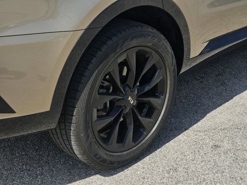 Used 2021 Kia Sorento SX AWD/4WD image 9