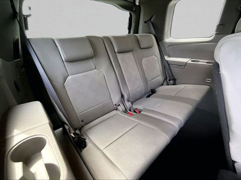 Used 2011 Honda Pilot LX image 24