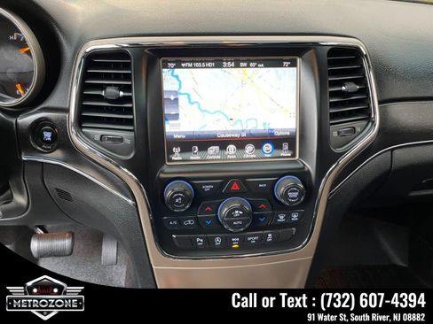 Used 2016 Jeep Grand Cherokee Limited image 34