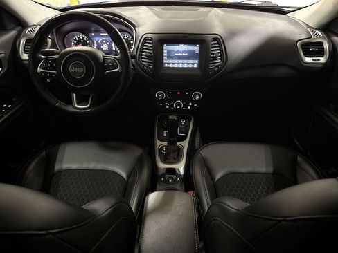 Used 2021 Jeep Compass Latitude w/ Convenience Group AWD/4WD image 10
