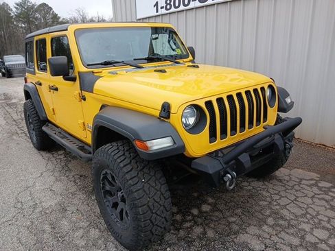 Used 2019 Jeep Wrangler Unlimited Sport S image 1