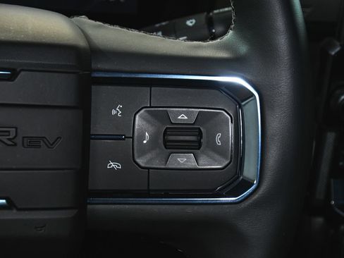 Used 2026 GMC Hummer EV SUV AWD/4WD image 34