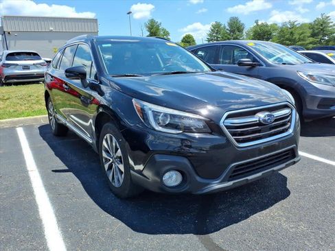Used 2019 Subaru Outback 2.5i Touring AWD/4WD image 12