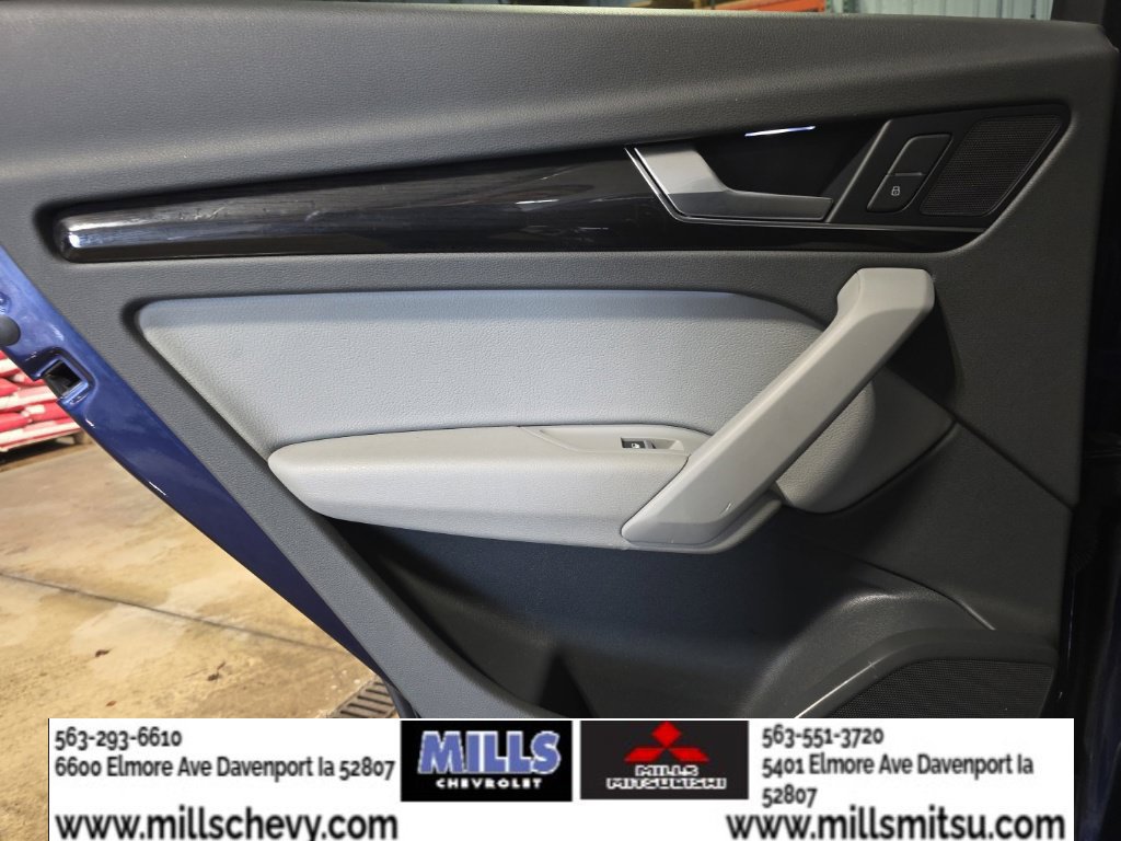 Used 2020 Audi Q5 2.0T Premium w/ Convenience Package AWD/4WD image 22