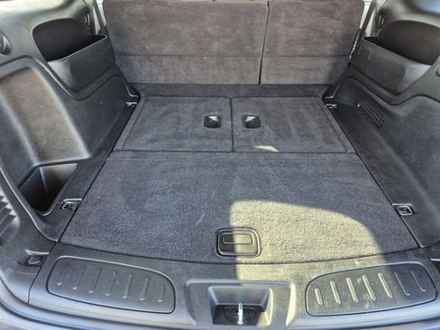 Used 2024 Dodge Durango SXT AWD/4WD image 23