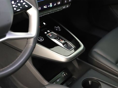 Used 2023 Audi Q4 e-tron Premium Plus w/ Premium Plus image 18