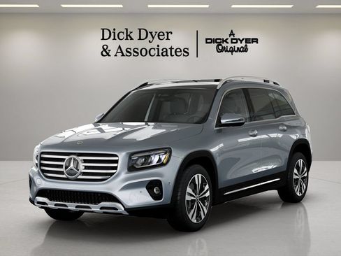 Used 2026 Mercedes-Benz GLB 250 image 30