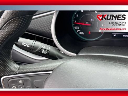 Used 2025 Chevrolet Malibu LT FWD image 41