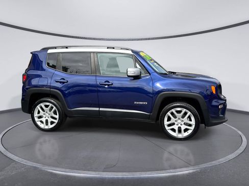 Used 2021 Jeep Renegade Latitude AWD/4WD image 3