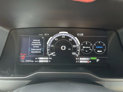 Used 2024 Toyota Sequoia Limited image 11