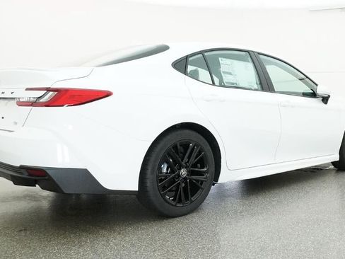 New 2026 Toyota Camry SE FWD image 25