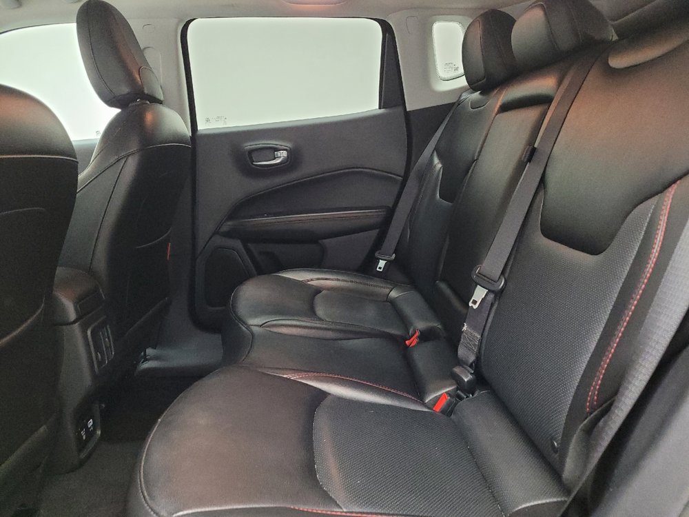 Used 2020 Jeep Compass Trailhawk w/ Leather Interior Group AWD/4WD image 18