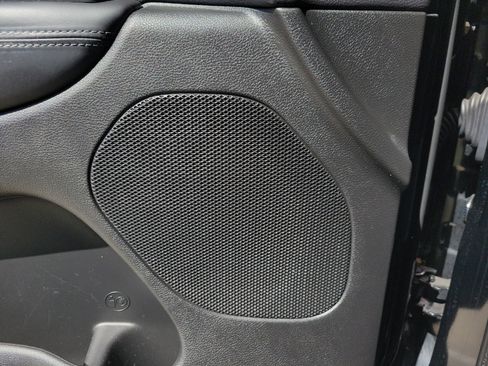 Used 2020 Dodge Durango R/T w/ Technology Group image 19