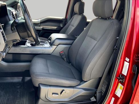 Used 2018 Ford F150 XLT w/ Equipment Group 302A Luxury AWD/4WD image 8