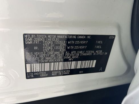 Used 2024 Toyota RAV4 LE AWD/4WD image 67