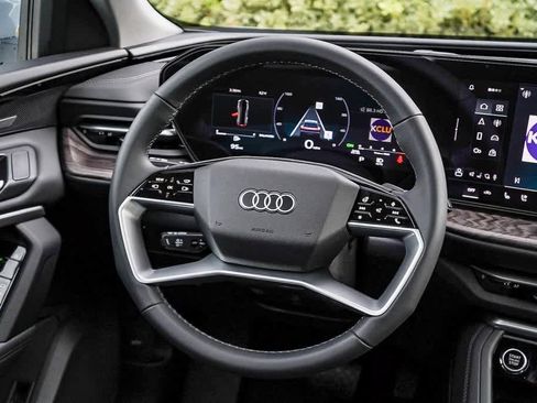 New 2025 Audi Q5 Premium Plus image 15