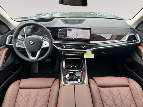 New 2026 BMW X7 xDrive40i image 10