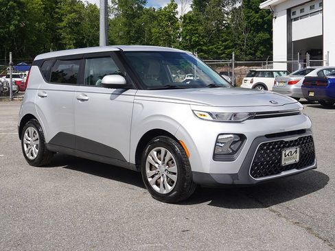 Used 2020 Kia Soul LX FWD image 48