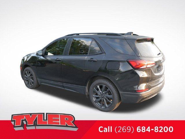 Used 2023 Chevrolet Equinox RS w/ RS Leather Package AWD/4WD image 5