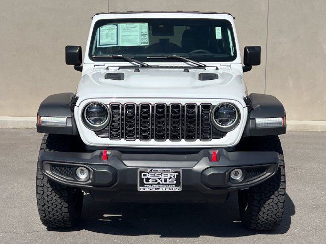 Used 2025 Jeep Wrangler Unlimited Rubicon w/ Safety Group AWD/4WD image 3