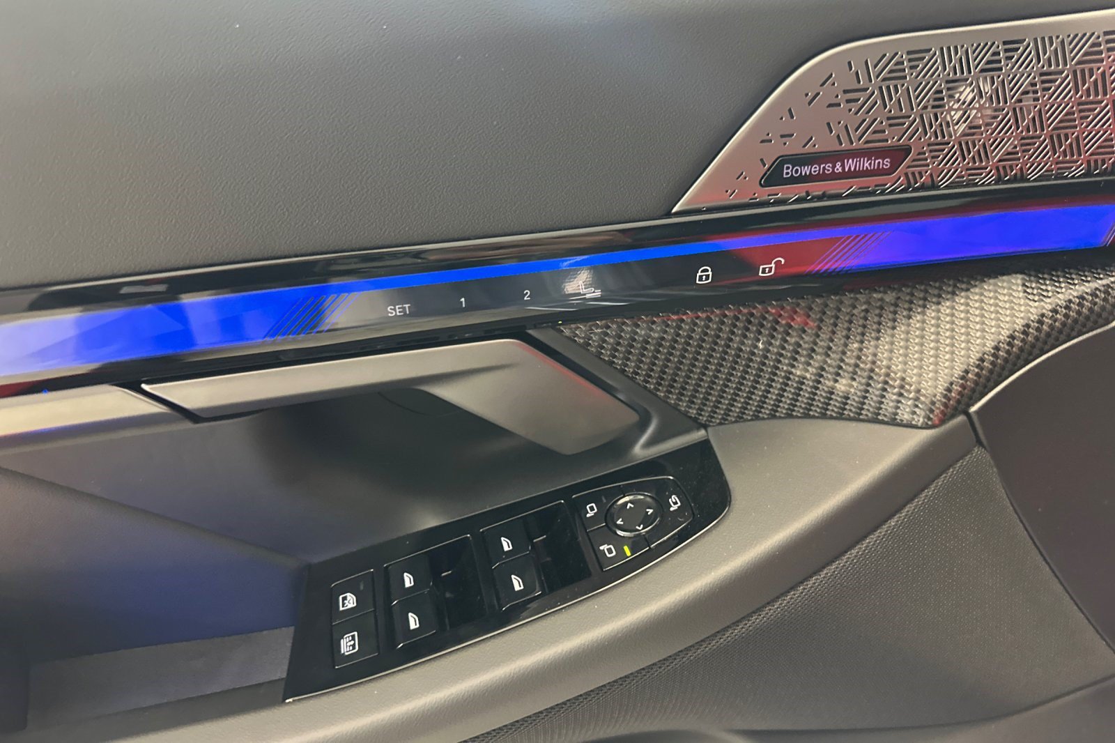 New 2027 BMW M5 w/ Carbon Package AWD/4WD image 13