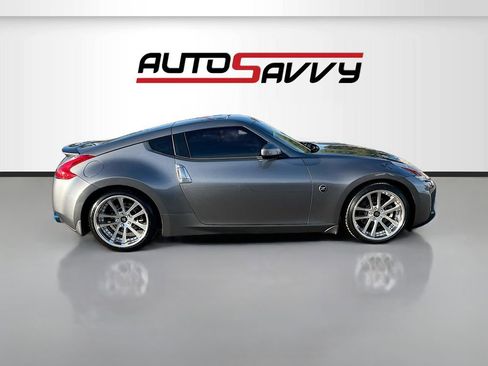 Used 2016 Nissan 370Z Base w/ Aerodynamics Package image 8