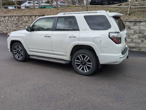 Used 2023 Toyota 4Runner Limited image 7