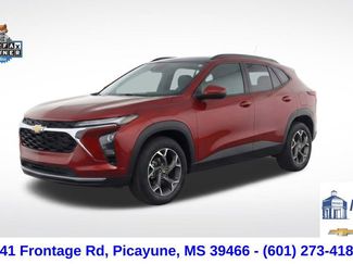 Used 2025 Chevrolet Trax LT w/ LT Convenience Package 360° Tour