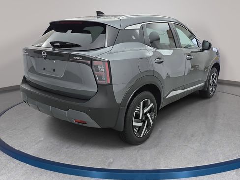 New 2026 Nissan Kicks SV FWD image 5