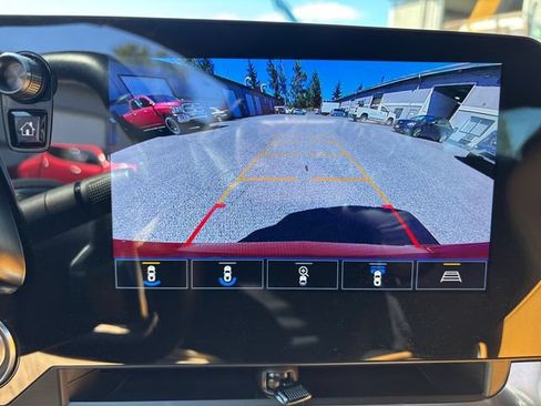 Used 2021 Chevrolet Corvette Stingray Preferred Cpe w/ Z51 Performance Package RWD image 16