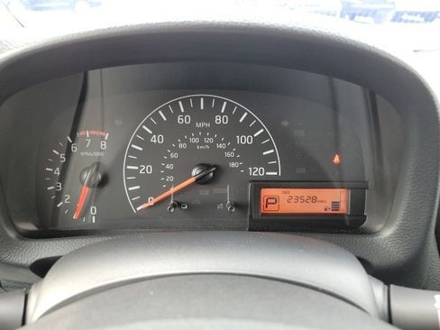 Used 2020 Nissan NV200 S image 19