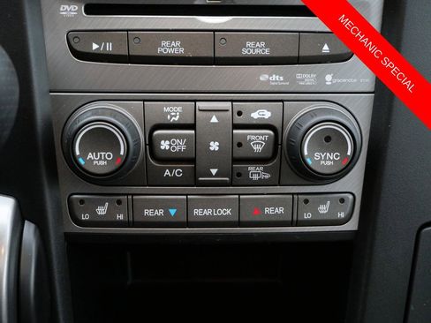 Used 2013 Honda Pilot Touring image 22
