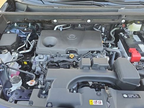 New 2025 Toyota RAV4 Limited image 31