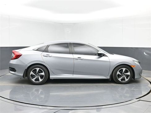 Used 2019 Honda Civic LX image 11