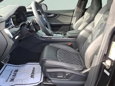 Used 2023 Audi SQ8 Prestige image 18