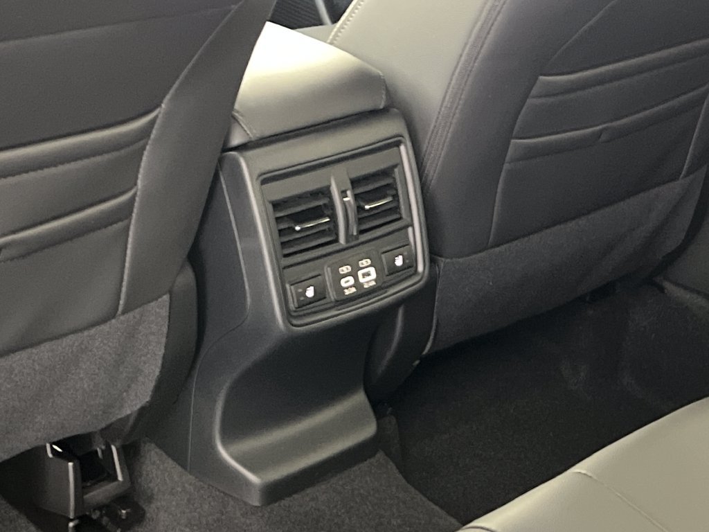 New 2026 Subaru Outback Limited XT AWD/4WD image 38