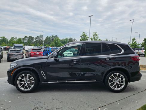 Used 2023 BMW X5 xDrive40i AWD/4WD image 4
