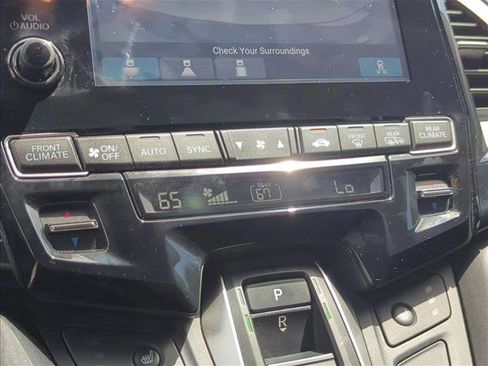 Used 2023 Honda Odyssey EX-L image 11