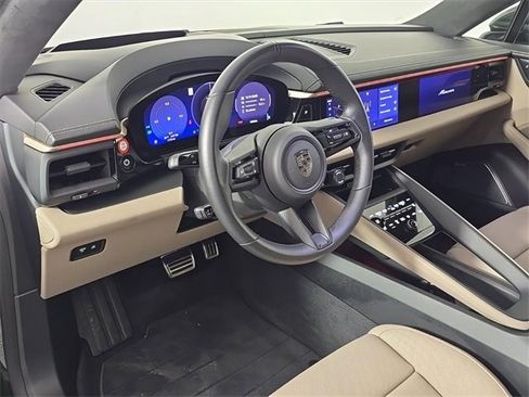 Certified 2024 Porsche Macan Turbo Electric image 4
