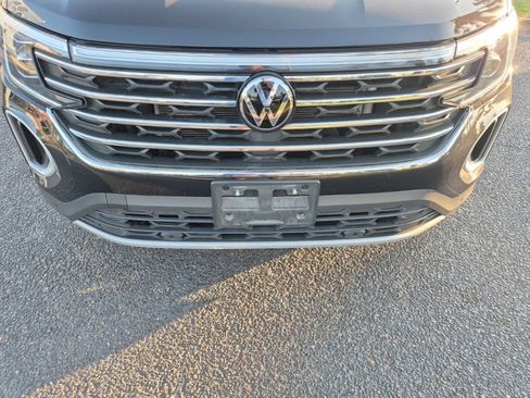 Used 2024 Volkswagen Atlas SE FWD image 9