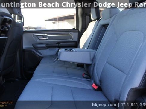 Used 2022 RAM 1500 Big Horn image 34