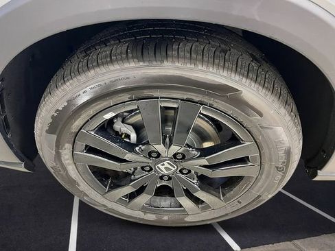 New 2026 Honda HR-V Sport image 11