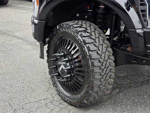 Used 2026 Ford F450 Platinum w/ Platinum Plus Package image 26