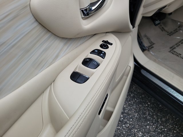 Used 2015 Nissan Murano SL w/ Cargo Package FWD image 17