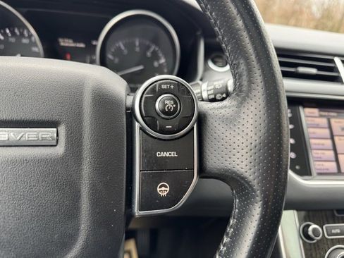 Used 2014 Land Rover Range Rover Sport HSE image 26