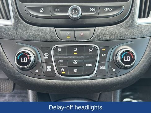 Used 2024 Chevrolet Malibu LT image 14